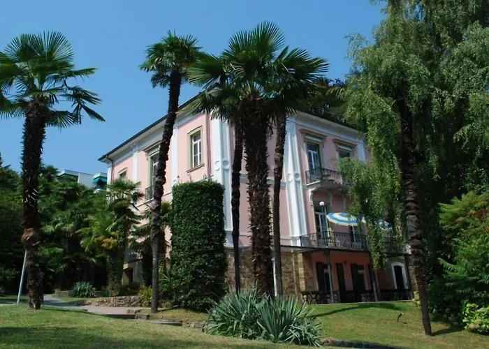 Hotel&Hostel Montarina